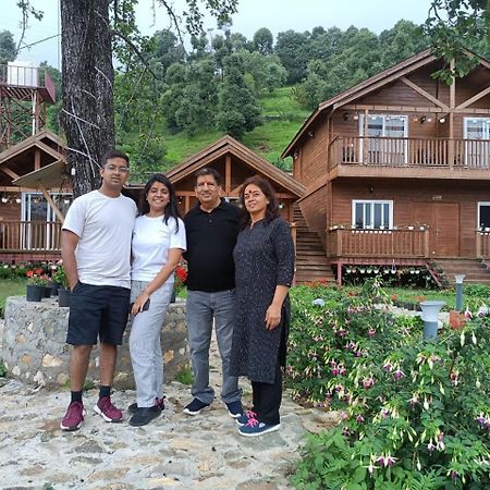 Vanprastha Resorts Dwarahat ภายนอก รูปภาพ