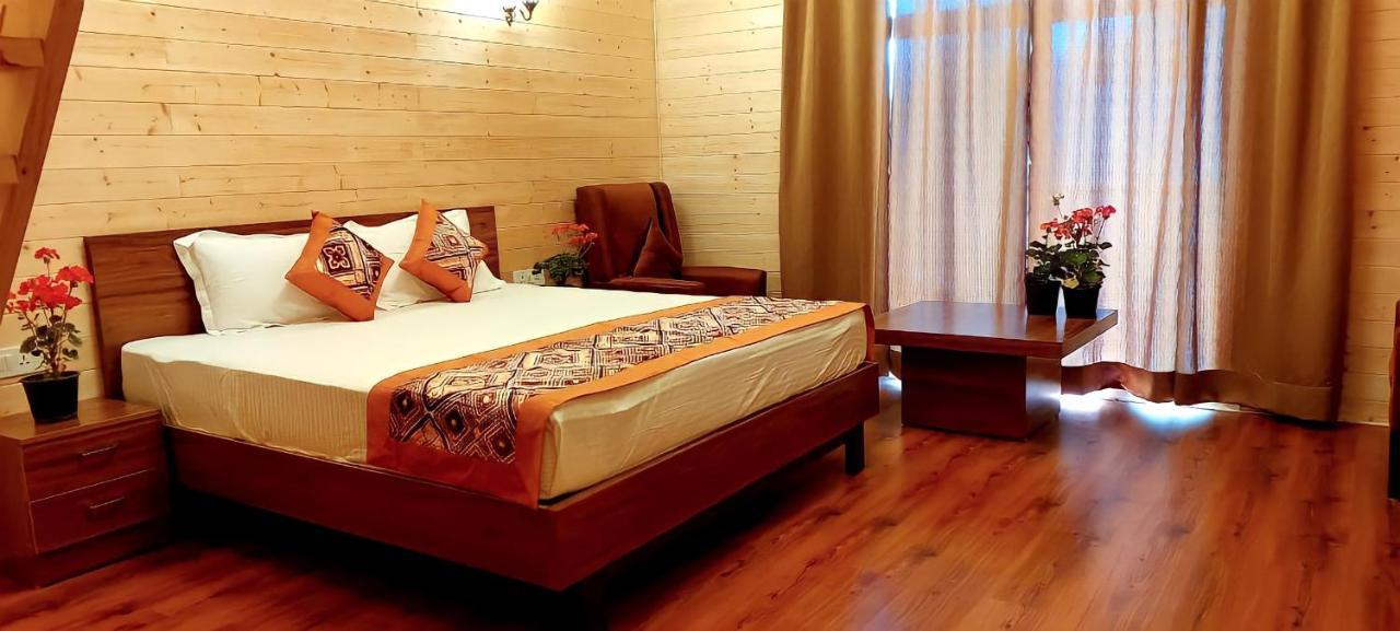 Vanprastha Resorts Dwarahat ภายนอก รูปภาพ